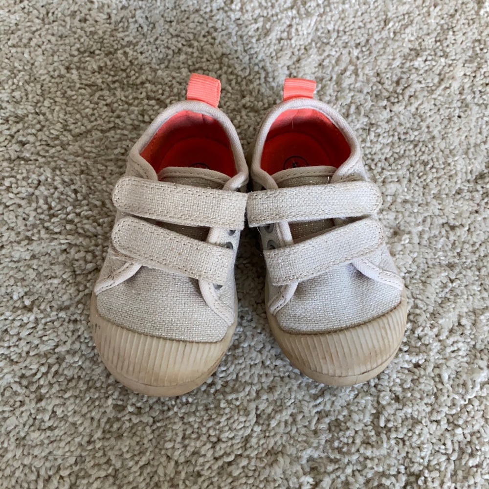 Cream Velcro Shoes
